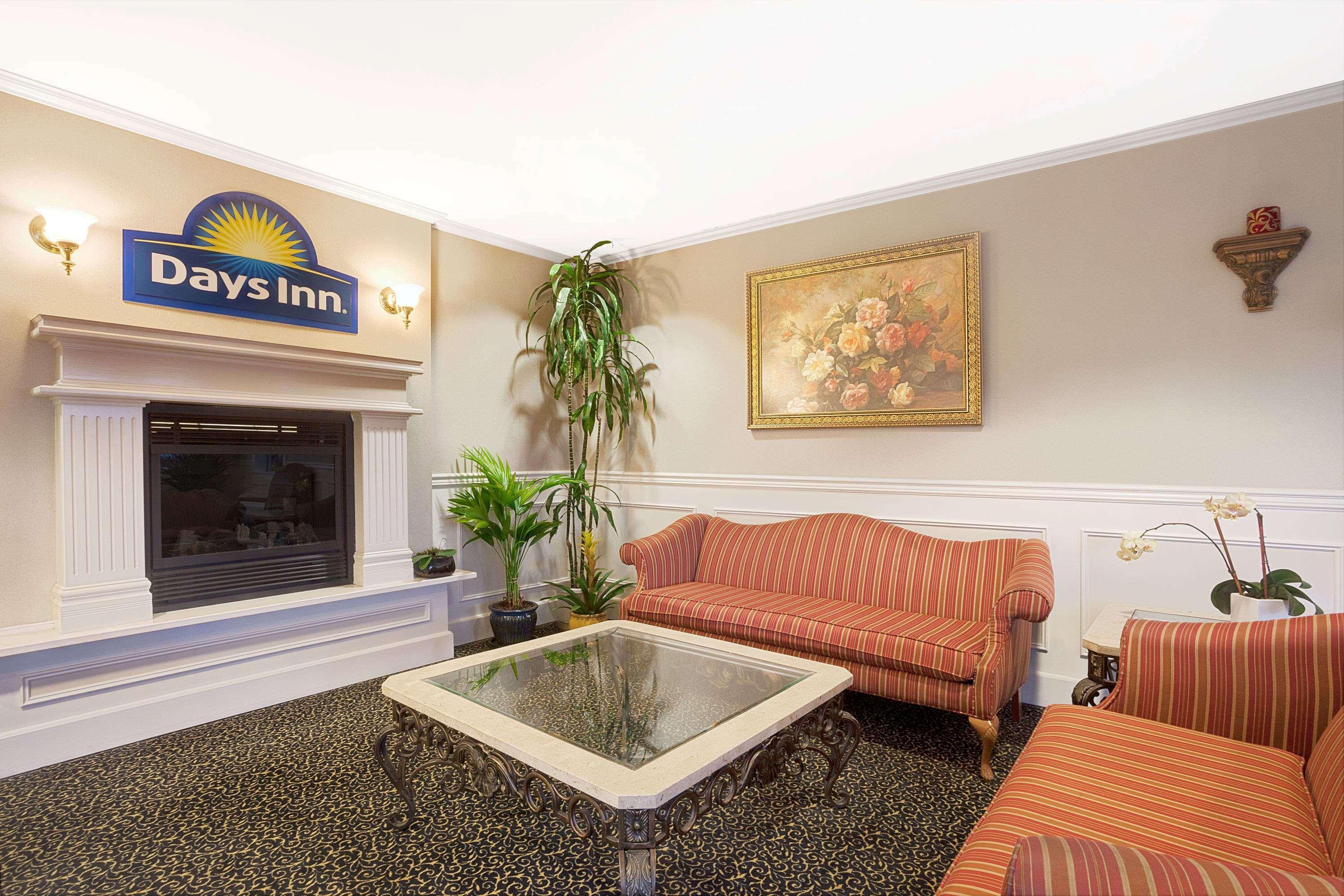Days Inn By Wyndham Everett Luaran gambar